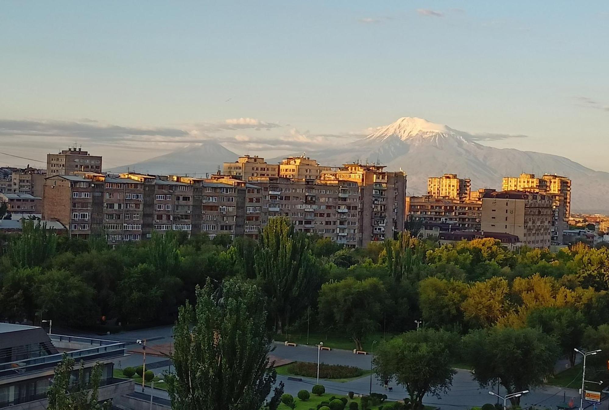 Umba Apartment N4 - Balcony And Mount Ararat View Jerevan Exteriér fotografie